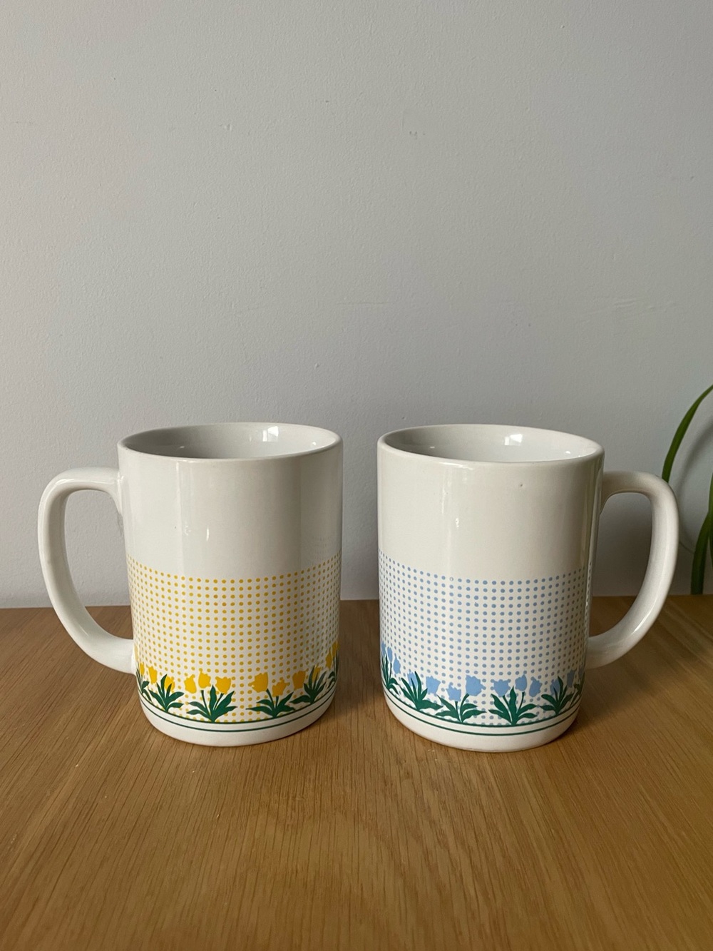 Vintage Ceramic Floral Tulip Polka Dot Coffee Mug Pair Blue and Yellow